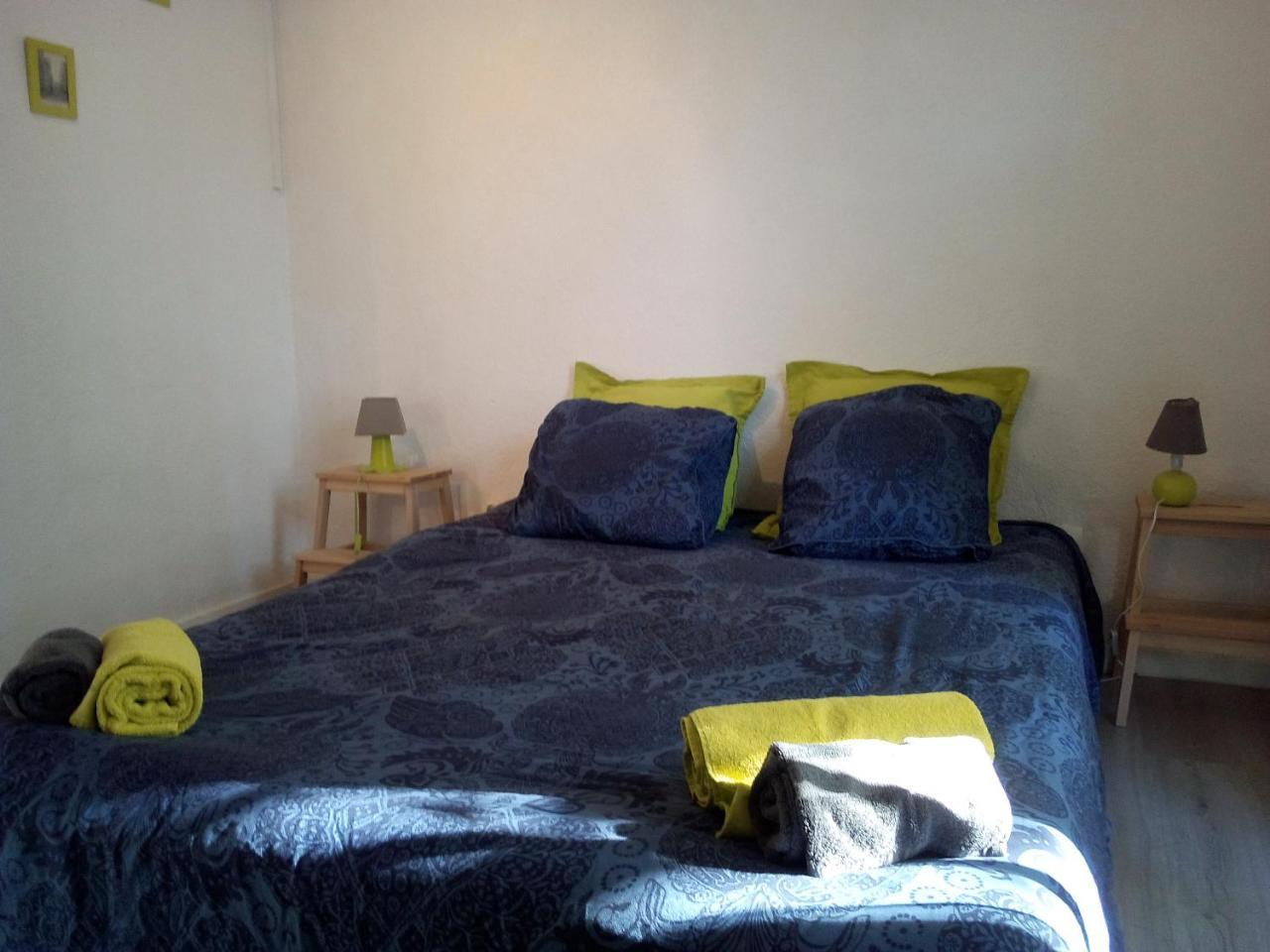 Appartement L'Atypique ペルテュイ エクステリア 写真